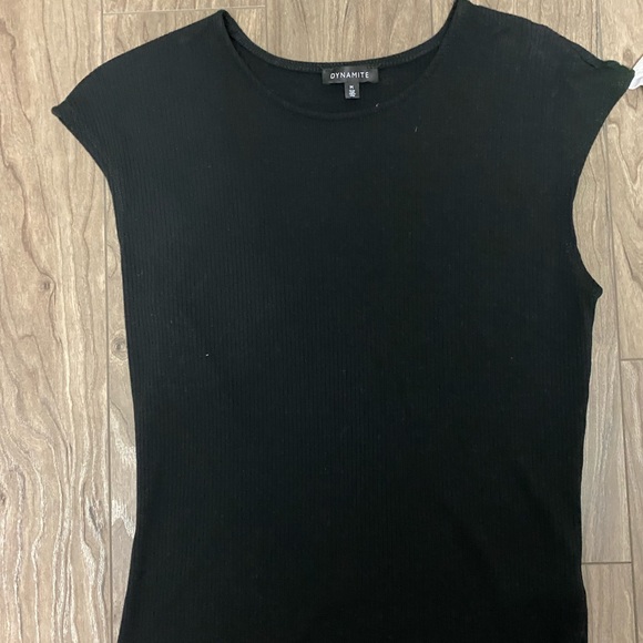 2 dynamite tops - Picture 3 of 6